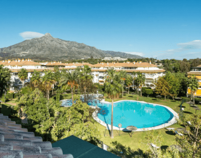 Penthouse apartment in Dama de noche Puerto Banus